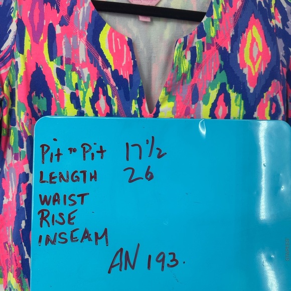 Lilly Pulitzer UPF 50+ Justina Tunic Luminescent Print Womens XS - Picture 8 of 8